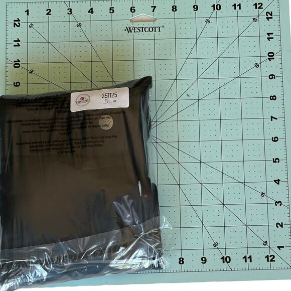 Mens Shorts Size 31 Volcom Black Chino Style - Picture 6 of 6